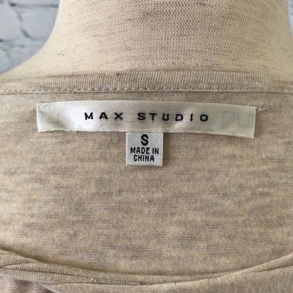 MAX STUDIO Keyhole Surplice Knit Top Cream sz S - Picture 5 of 8